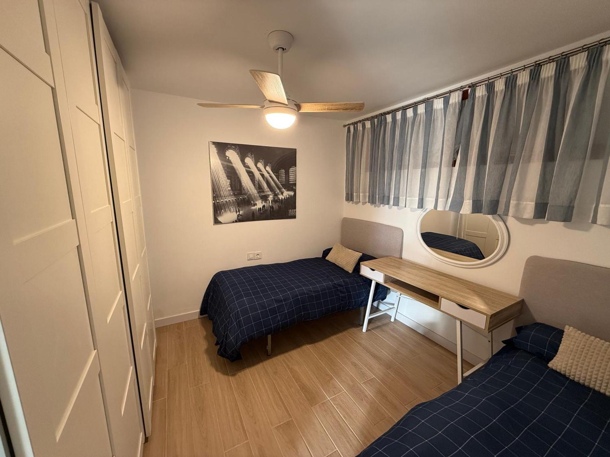 Apartament Piso En Carvajal, Segunda Linea De Playa
